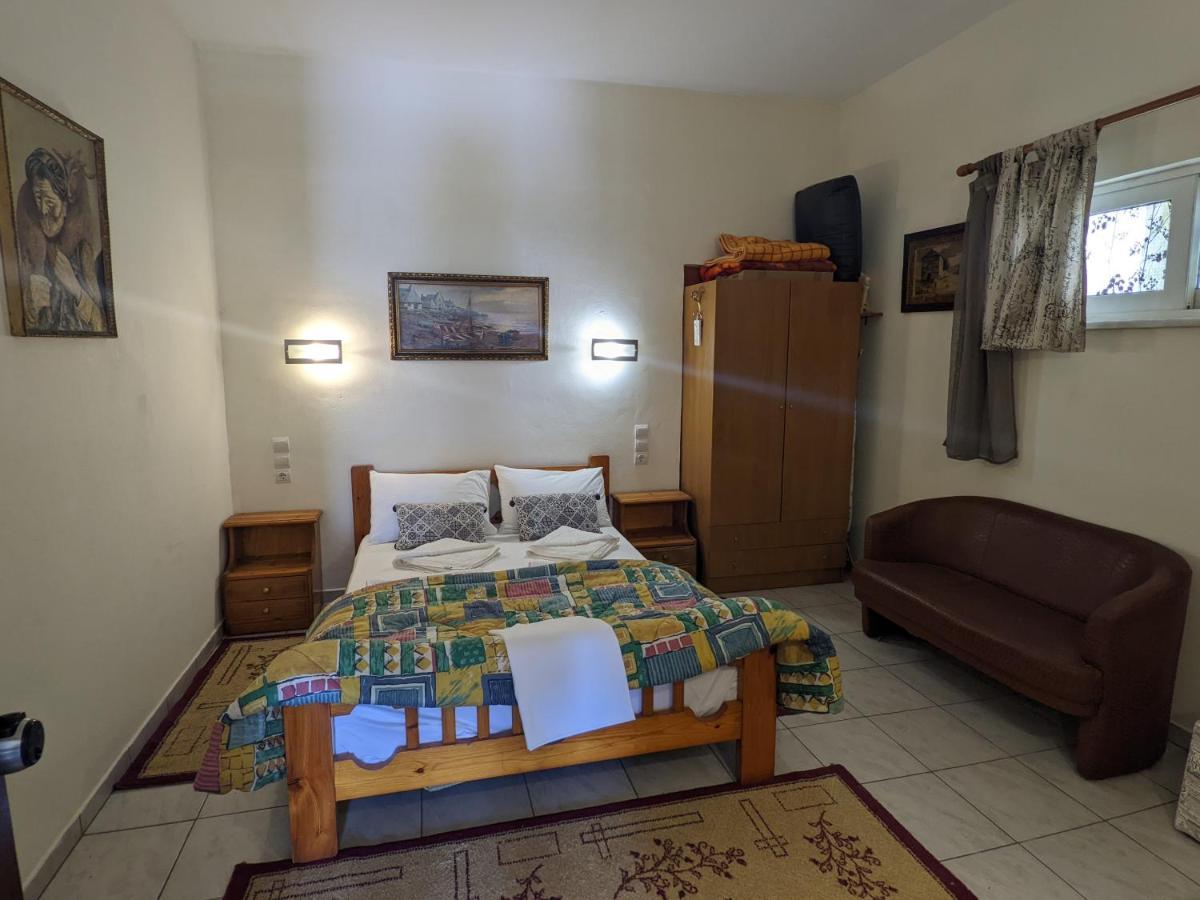 Modern 1-Bedroom With Bbq & Roof Garden Near Beach Stalós Buitenkant foto