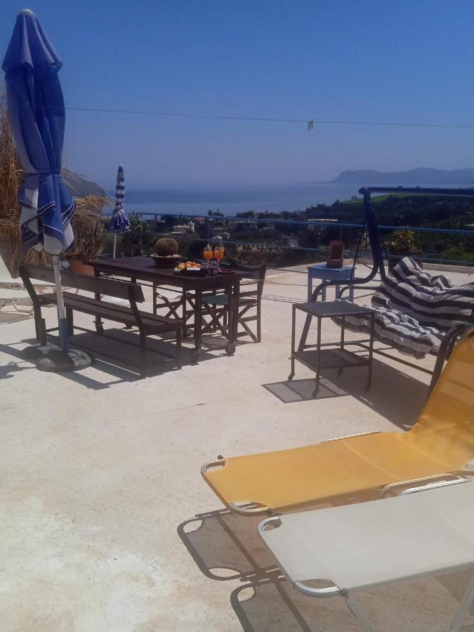 Modern 1-Bedroom With Bbq & Roof Garden Near Beach Stalós Buitenkant foto